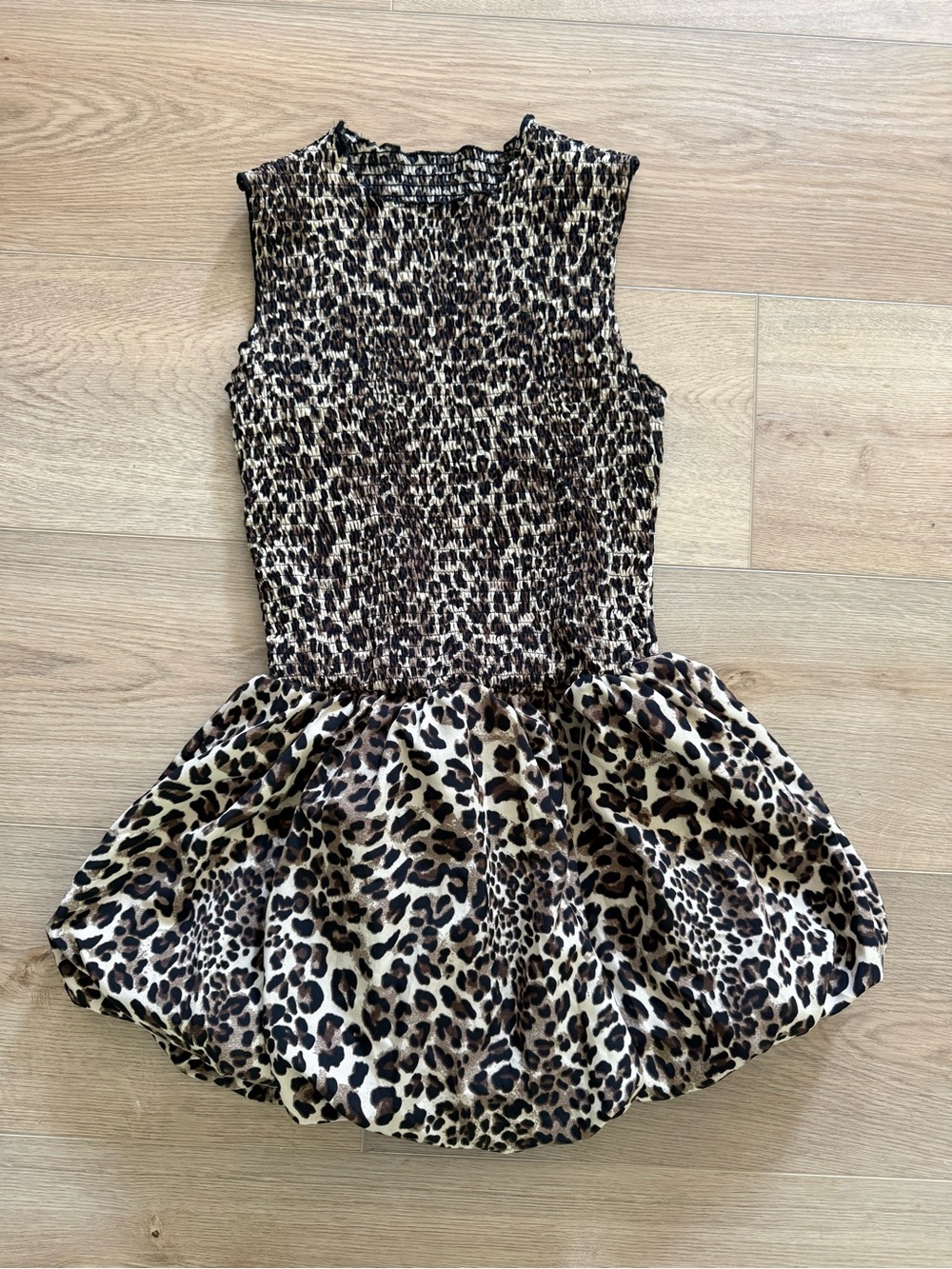Leopard Print Smocked Bubble Hem Mini Dress Size Small